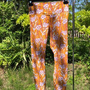 Fabletics Powerhold High Waisted Orange and White Floral Leggings Size S-M